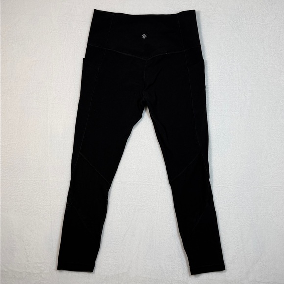 Athleta Women’s Black Mesh Salutation Leggings size Medium with pockets - Picture 3 of 8